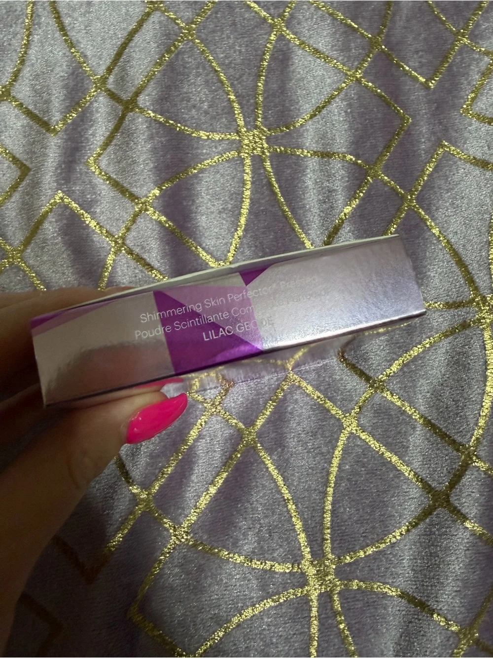 💥 NWT BECCA Shimmering Skin Profector Pressed- Lilac Geode